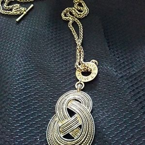 SOLD!!💍💍2/$35 Monet figure 8 swirl pendant